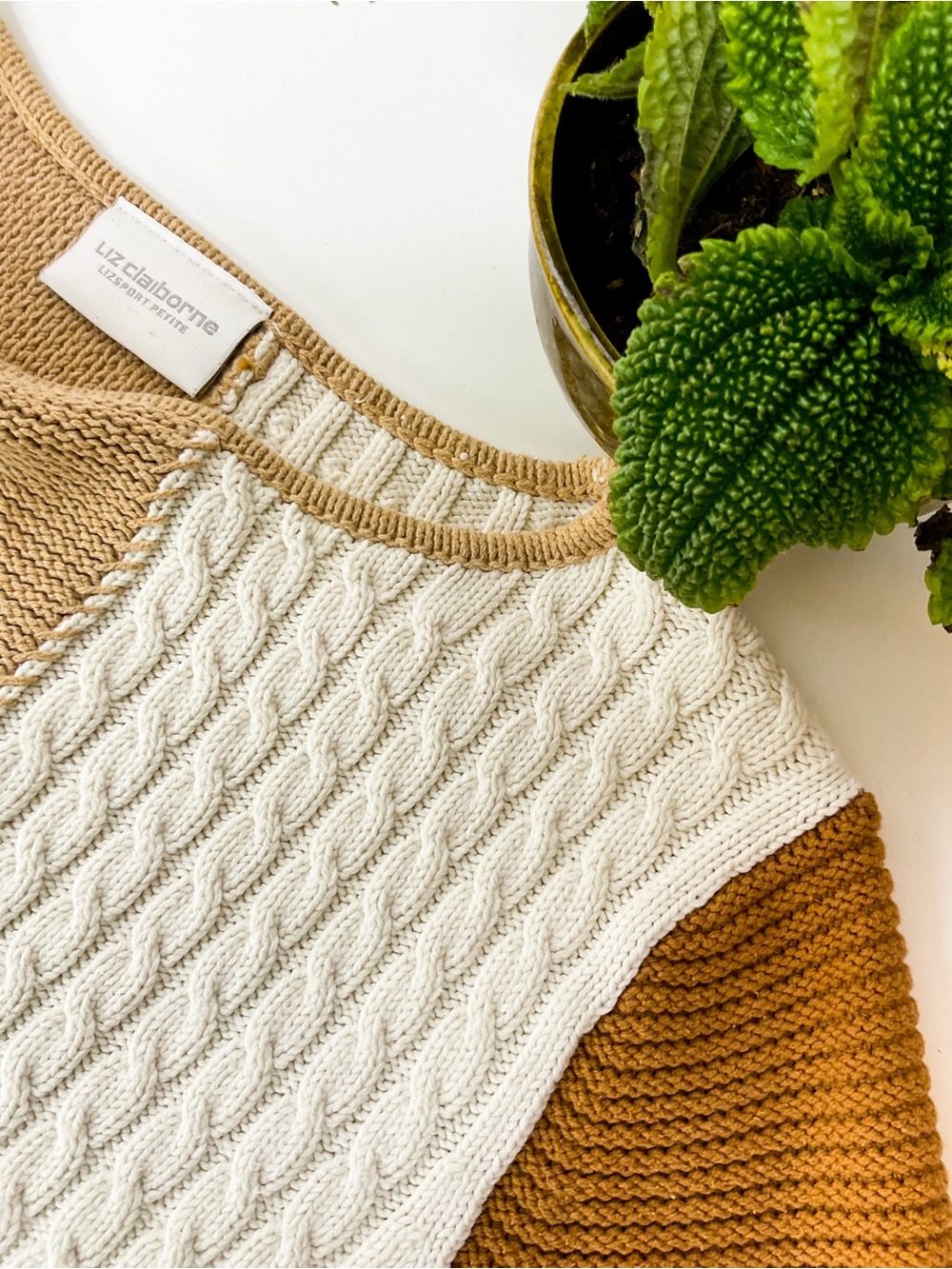 Vintage Liz Claiborne Colorblock Patchwork CableKnit Sweater - Cream, Tan - Picture 7 of 10